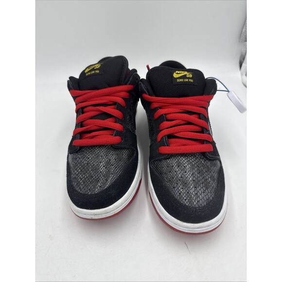 Size 8 - Nike Dunk Premium SB Low Snake eyes - Picture 1 of 6